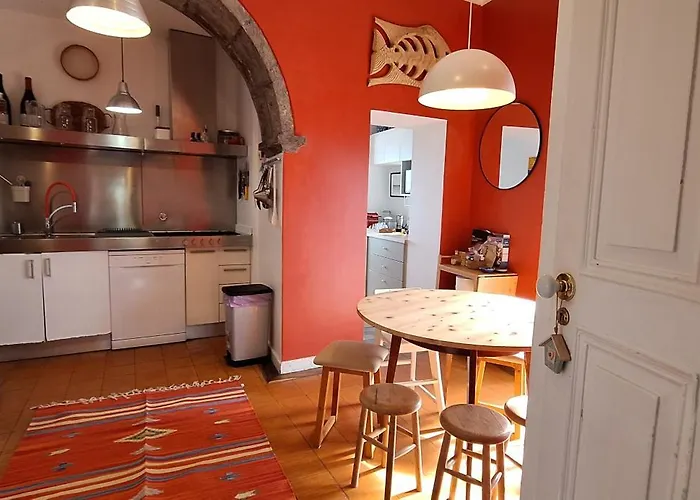 Family - Premium Location Villa