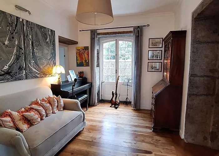 Family - Premium Location Villa