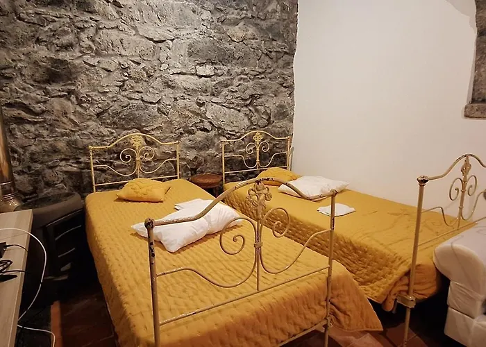 Family - Premium Location Villa