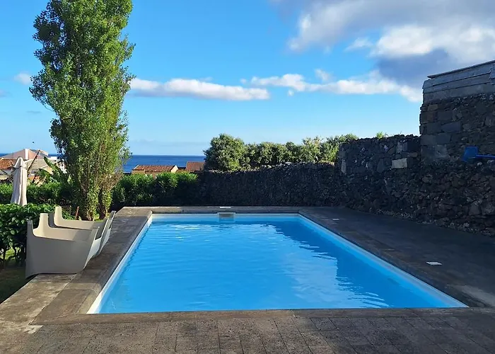 Family - Premium Location *