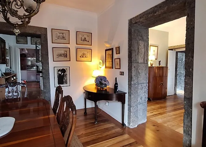 Family - Premium Location Villa *